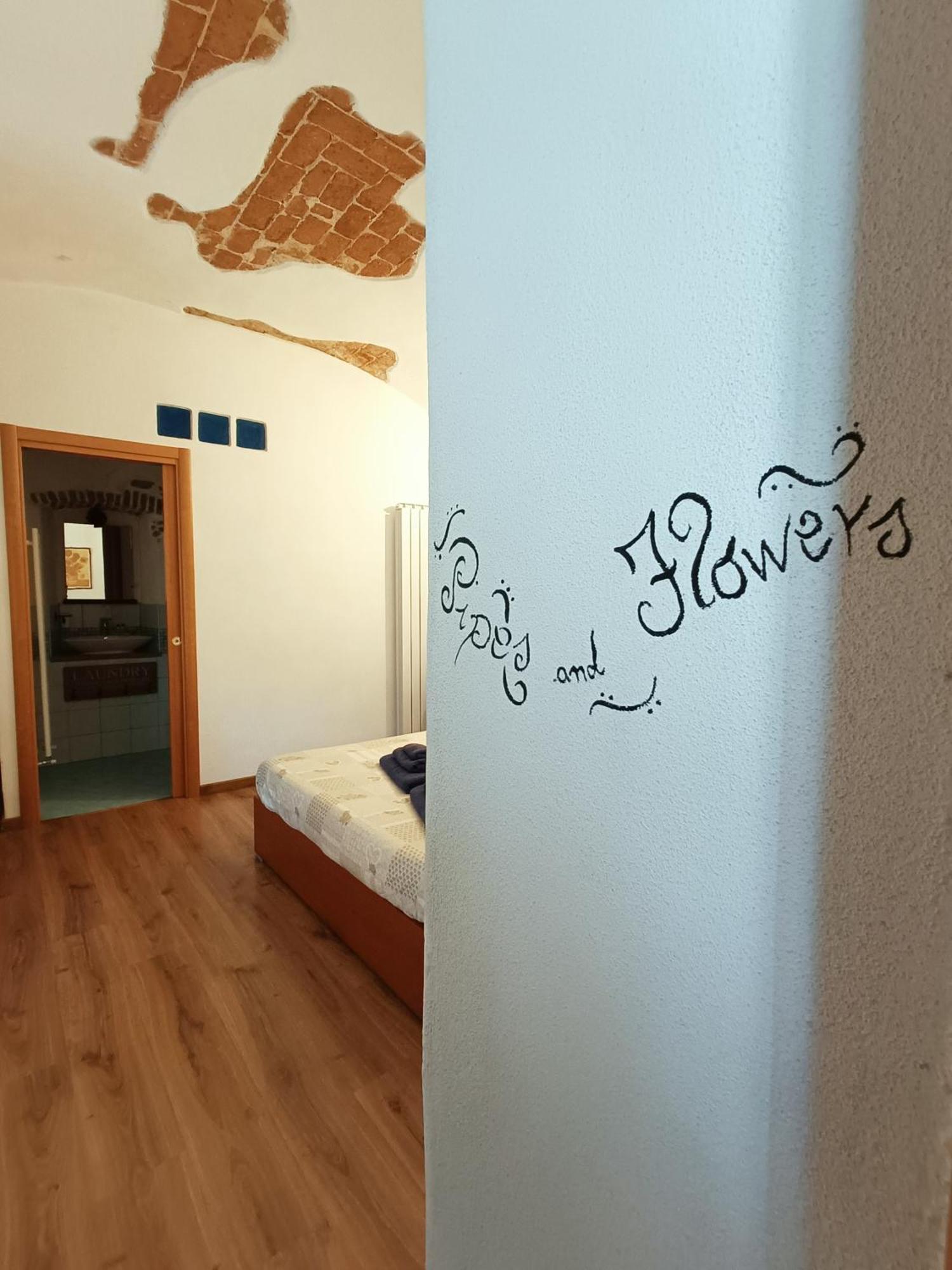 פינאלה ליגורה B&B Il Girasole מראה חיצוני תמונה