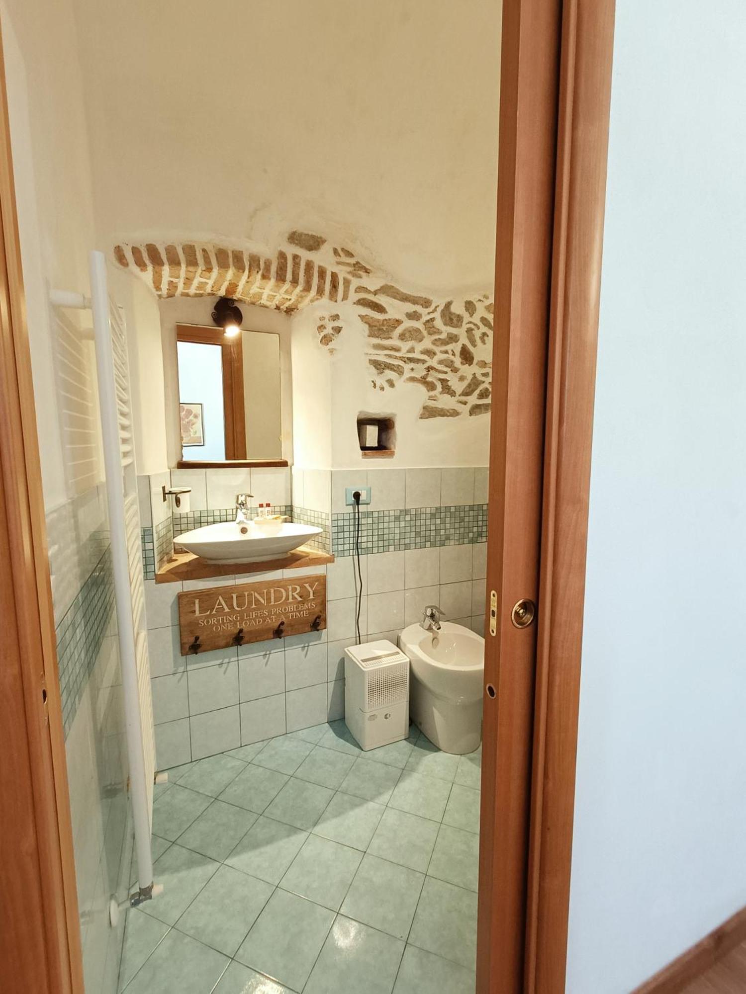 פינאלה ליגורה B&B Il Girasole מראה חיצוני תמונה